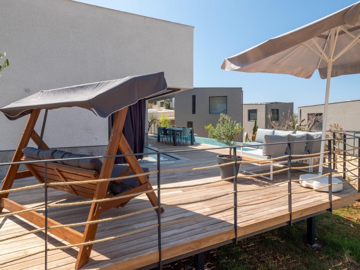קס 14 Premium Villas With Openair Restaurant&Tennis Court In Nature - Notos Club מראה חיצוני תמונה